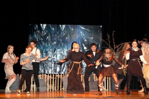 Elite-Addams-Family